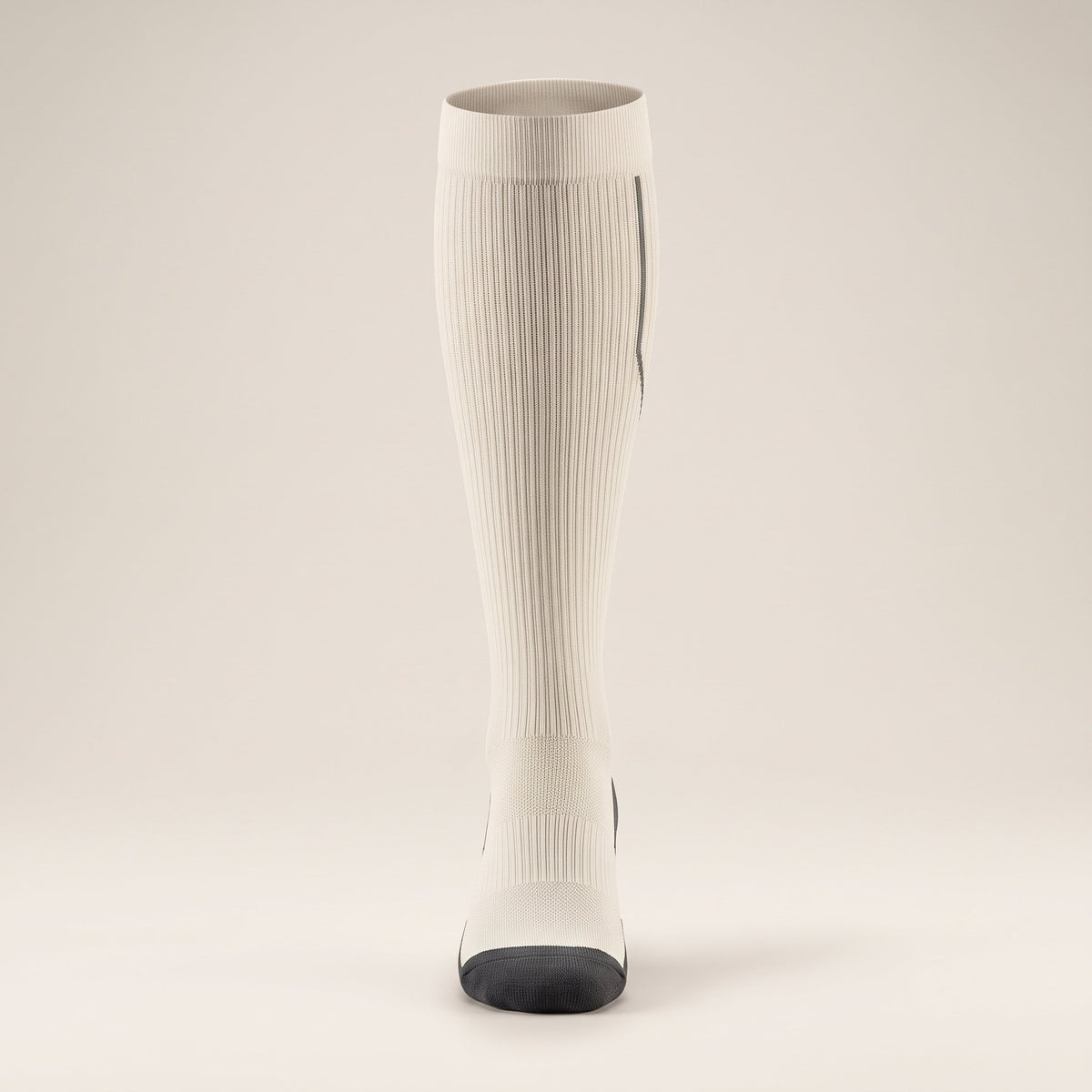 AERA Off White Ember compression running sock – front